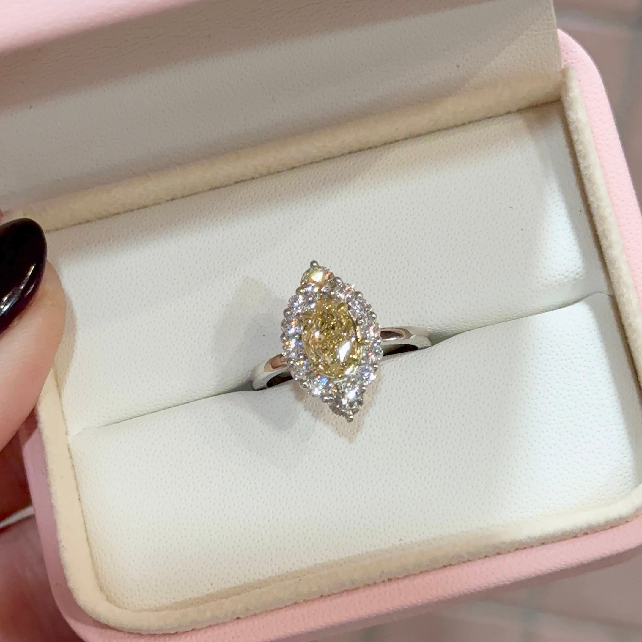Yellow Diamonds Are Back: The Soft-Gold Engagement Ring Trend
